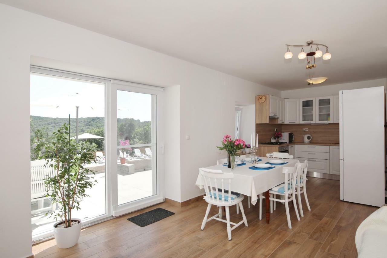 Holiday Home On Dugi Otok - Otok Brbinj Extérieur photo