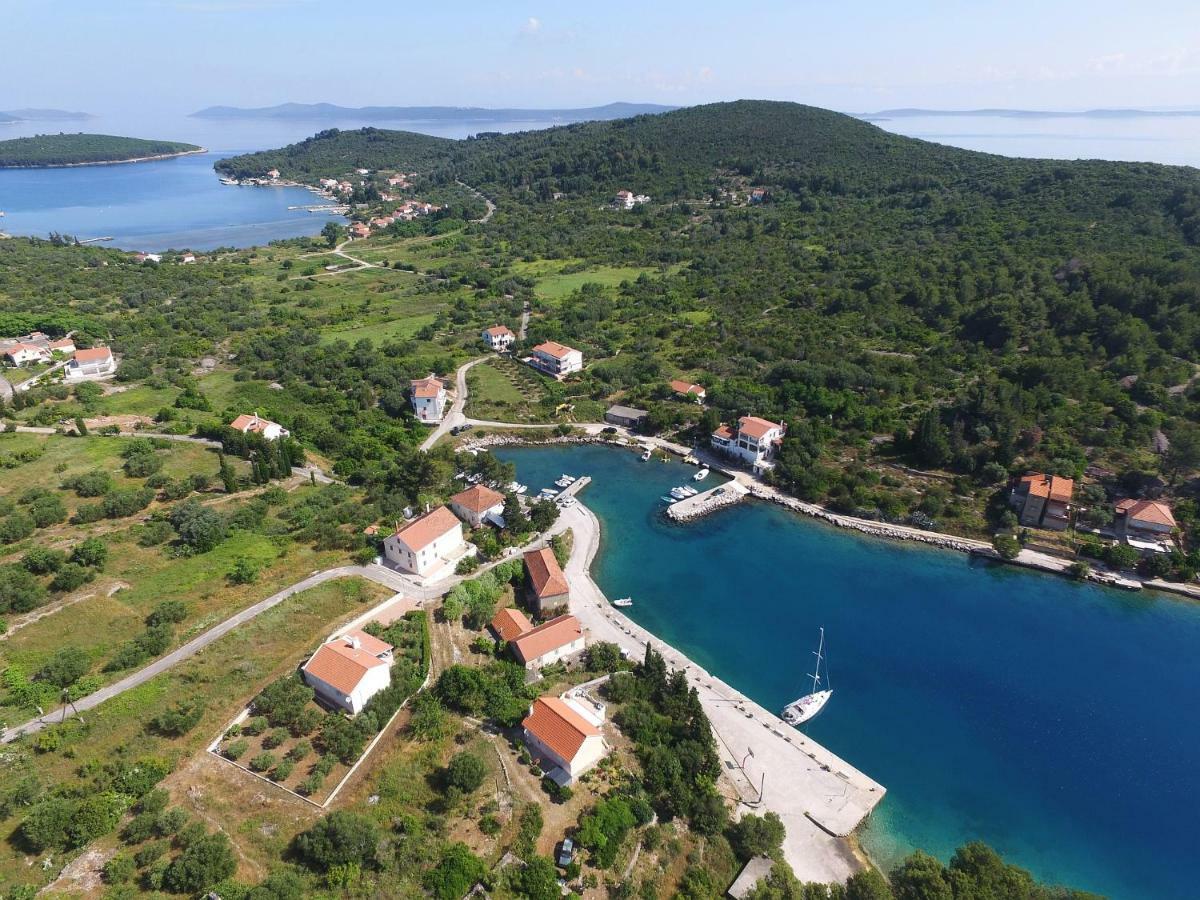 Holiday Home On Dugi Otok - Otok Brbinj Extérieur photo